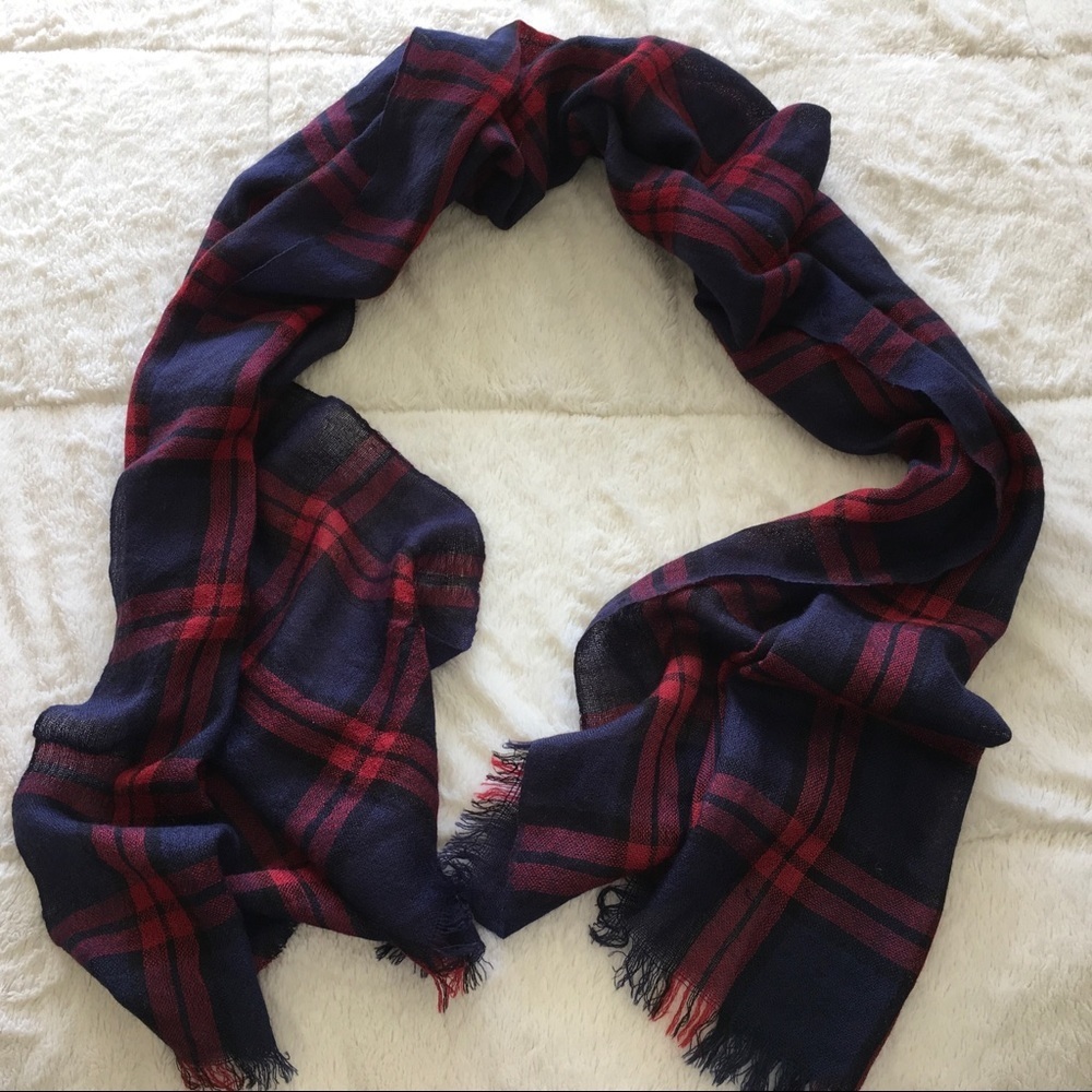 Lightweight Large Red & Blue Plaid Scarf - Picture 4 of 6